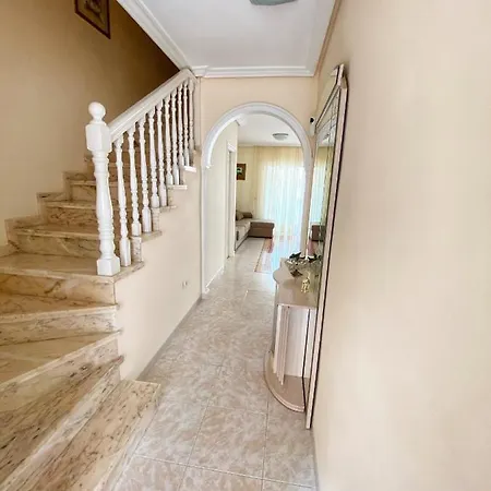 Costa Silencio 3-bedroom Bungalow *